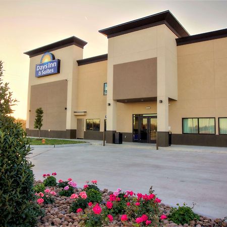 Days Inn & Suites By Wyndham Port Arthur Buitenkant foto