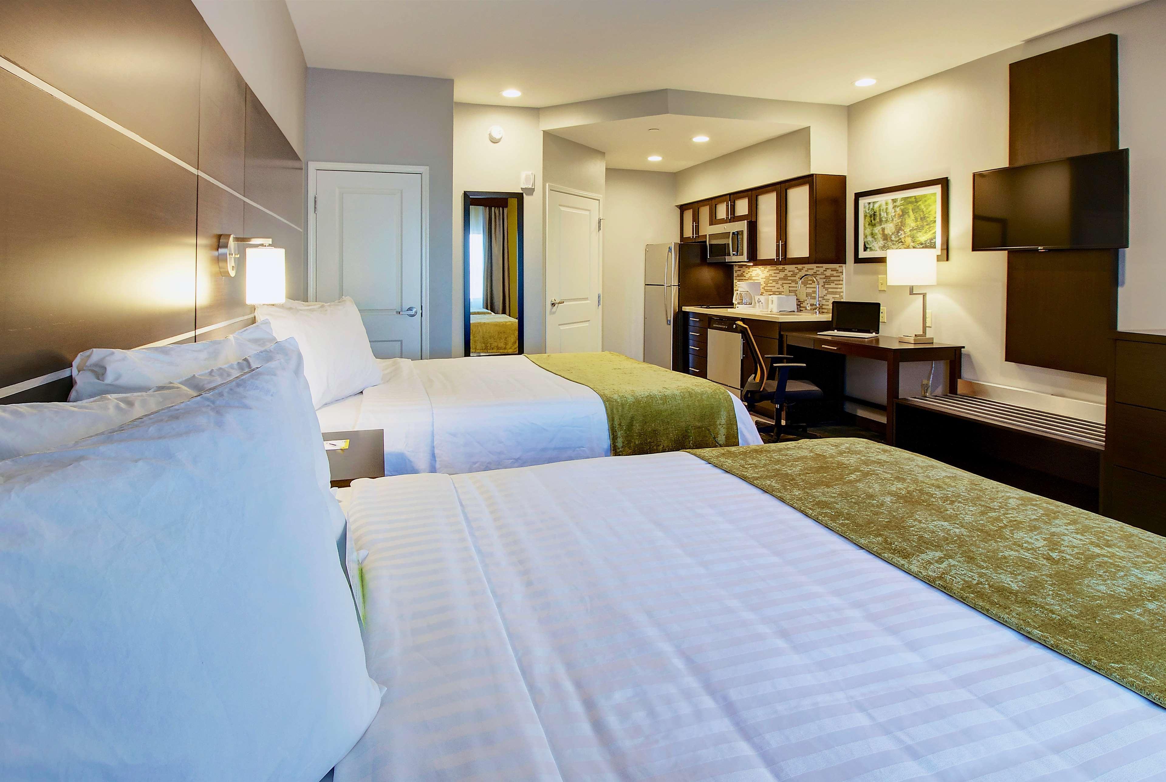 Days Inn & Suites By Wyndham Port Arthur Buitenkant foto