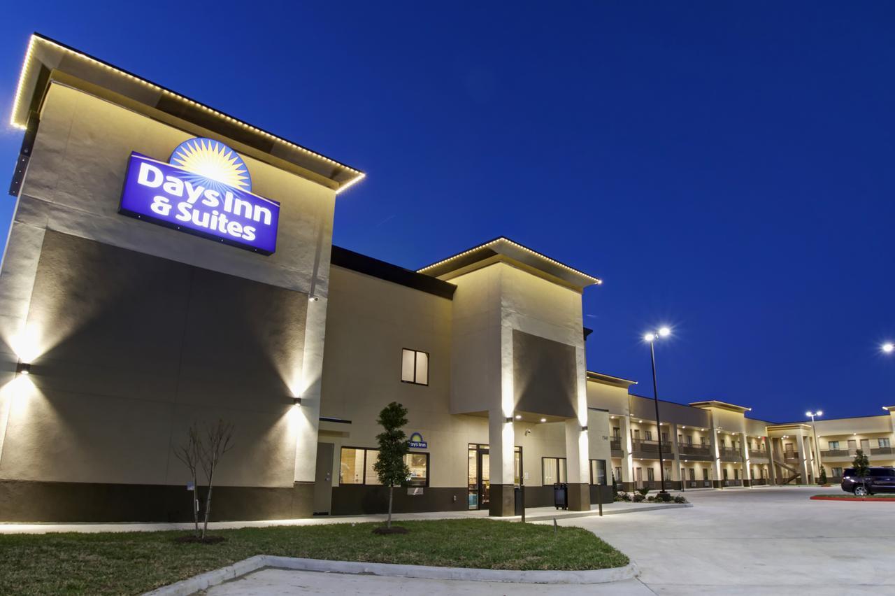 Days Inn & Suites By Wyndham Port Arthur Buitenkant foto